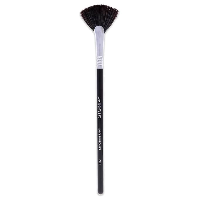 SIGMA Beauty Strobing Fan Brush - F42 Women 1 Pc Brush