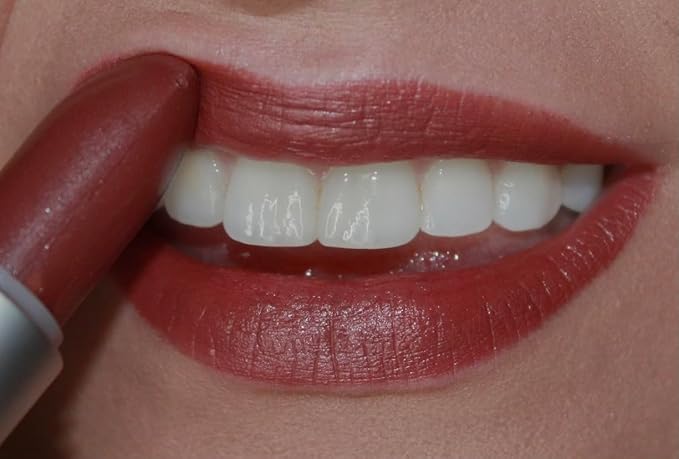 | Velvet Cappuccino Lipstick