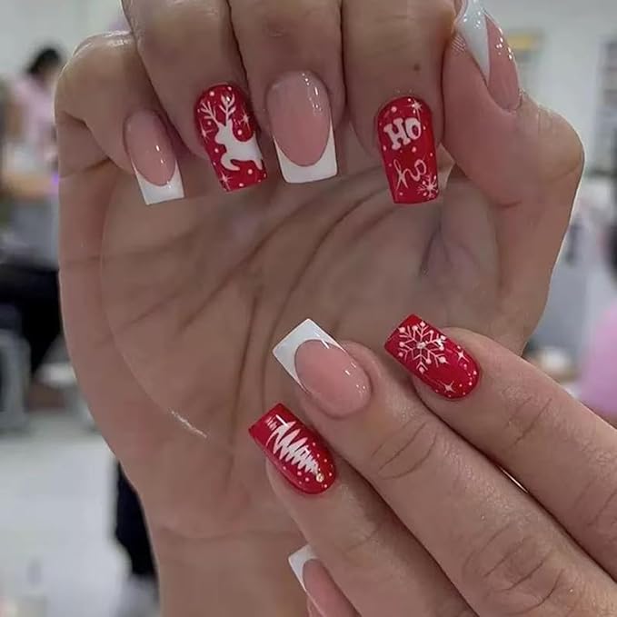 144 Pcs Christmas Press on Nails Short Square Fake Nails with Snowflake False Nails with Designs Elk Glue on Nail Full Cover Winter Xmas Acrylic Stick on Nail for Women Manicure 6 Packs