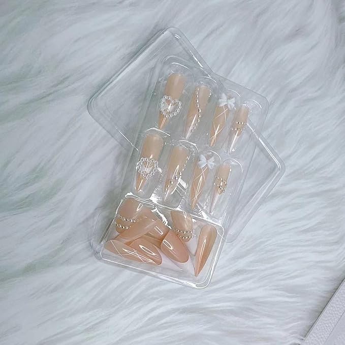 Long Press on Nails 24pcs French Tip Fake Nails 3D Pearl Heart Bow Design Nude Pink Press On White Pearl Summer Nails French Fingertips Almond Full Cover False Nails Cute Stick on Nail Accessories