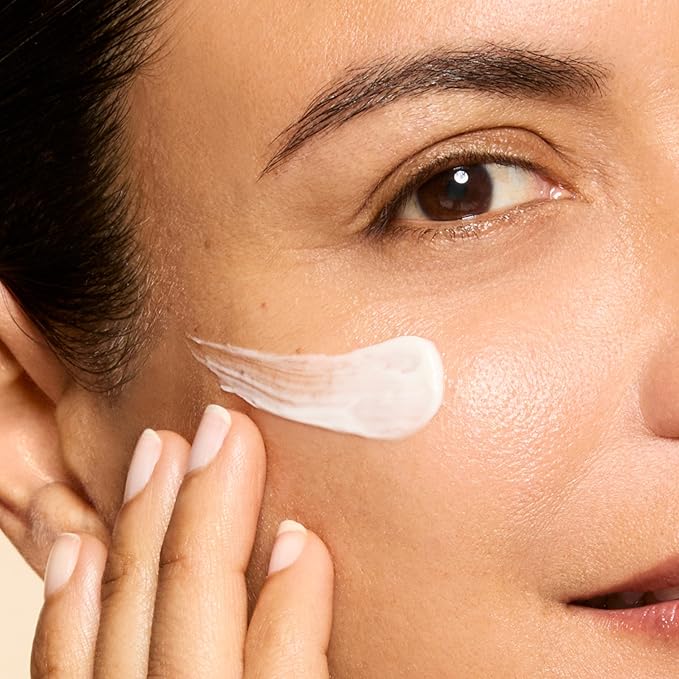 Honest Beauty Deep Hydration Face Cream for Dry Skin | Hydrates + Supports Natural Moisture Barrier | Hypoallergenic + Gentle for Sensitive Skin | 1.7 fl oz