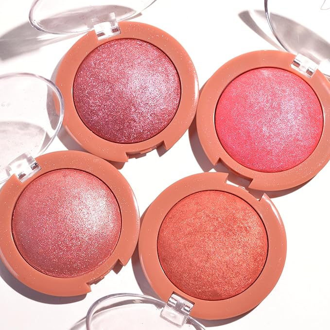 MAEPEOR Powder Blush Lightweight Smooth Blendable Face Blush Effortless Shimmer Natural Finish Blusher Face Makeup (03 Peachy)