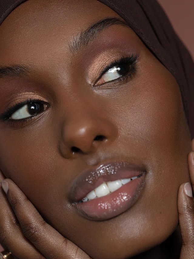 ILIA - The Necessary Eyeshadow Palette | Cruelty-Free, Vegan, Talc-Free, Matte, Satin + Metallic Highly Pigemented + Blendable Finishes (Warm Nude, 6 x 0.05 oz | 1.5 g)