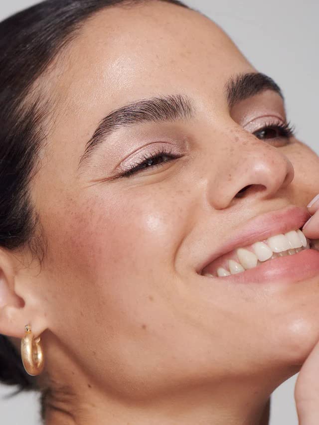 ILIA - Chromatic Liquid Powder Eye Tint | Cream-to-Powder Eyeshadow, Smudge-Resistant, Quick-Dry, Weightless, Water-Based | Non-Toxic, Vegan, Cruelty-Free, Clean Makeup (Aura, 0.12 fl oz | 3.5 ml)