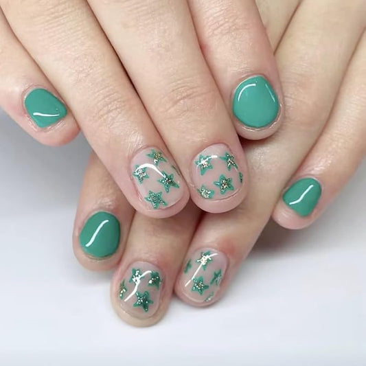 Green Press on Nails Short Square Fake Nails Spring False Nails with Designs Green Star Glue on Nails Cute Acrylic Nails Full Cover Summer False Nail Tips Reusable Stick on Nails for Women 24PCS