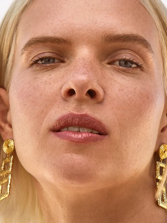 ILIA - Balmy Gloss Tinted Lip Oil | Smoothing Lip Color, Never Sticky | Hydrate, Plump + Moisturize with Hyaluronic Acid | Vegan, Cruelty + Gluten-Free (Linger, 0.14 fl oz | 4.3 ml)