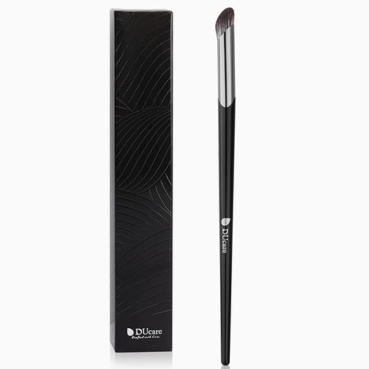 DUcare Nose Contour Brush, Angled Concealer Brush Under Eye, Small Under Eye Makeup Brush for Dark Circles Puffiness Puffy Face Eyebrow Eyes (V02 Mini Contour Brush)