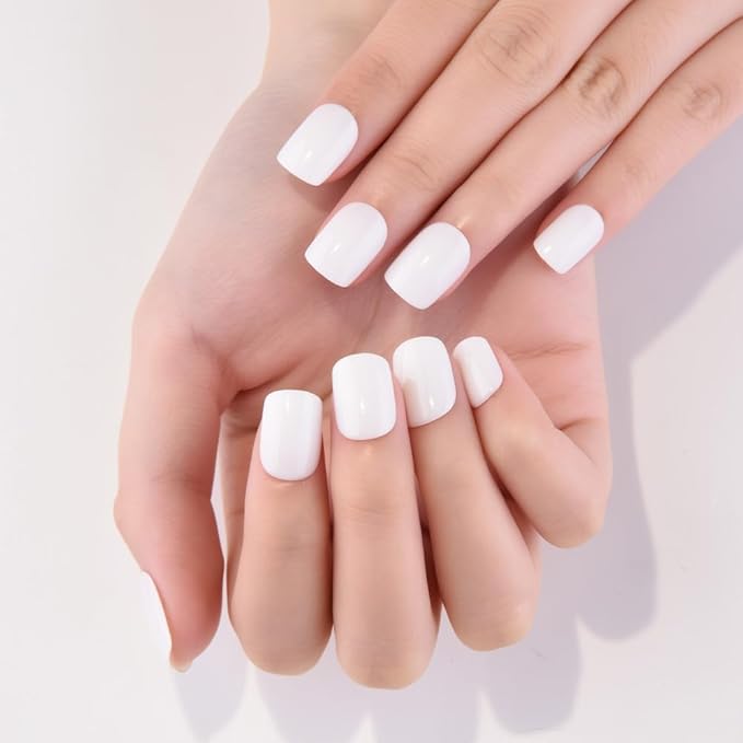 evpct White Glossy Press on Nails Short Square, Glossy White Fake Nails Summer Reusable, Acrylic False Nail Stick Glue on Press ons for Women Gifts, Perfectly Fit Durable False Nail Kit & Glue 30Pcs