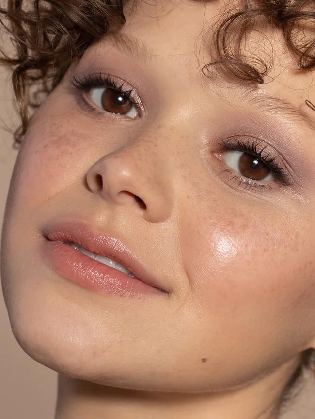 ILIA - The Necessary Eyeshadow Palette | Cruelty-Free, Vegan, Talc-Free, Matte, Satin + Metallic Highly Pigemented + Blendable Finishes (Cool Nude, 6 x 0.05 oz | 1.5 g)