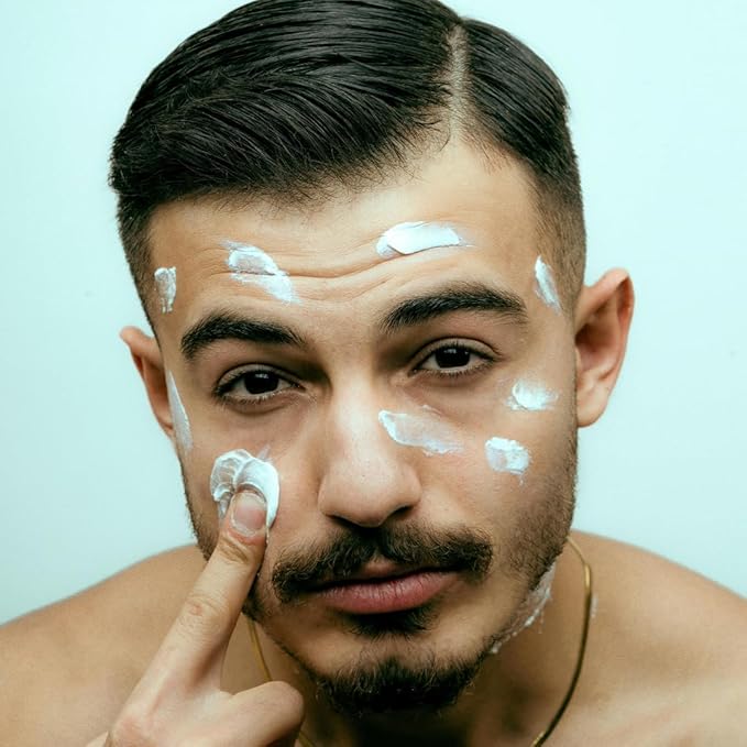 THAROS Men's Hyaluronic Acid Face Cream, Moisture Guard, Hydrating & Calming, 1.7 fl.oz, Natural Origin. Vegan. Normal & Dry Skin