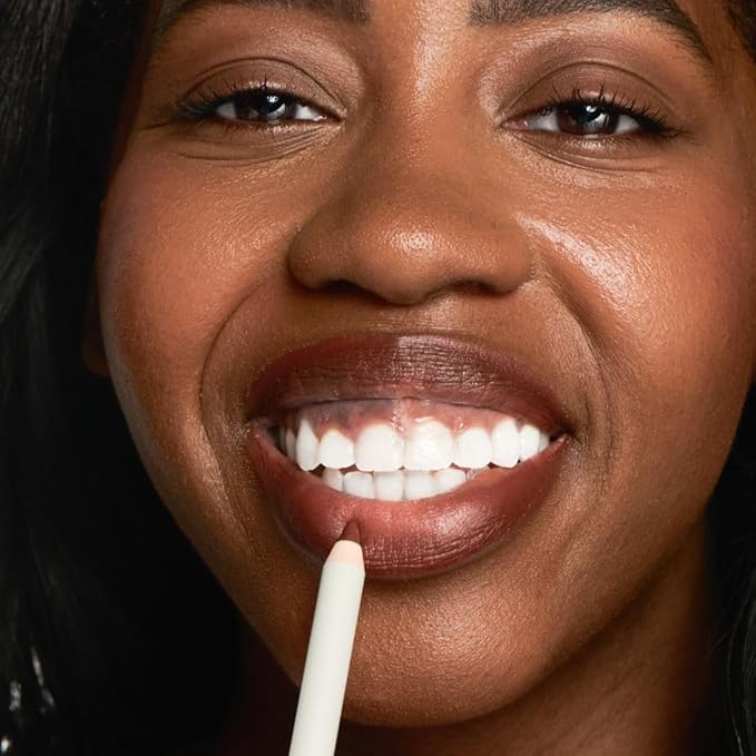 Ravie Beauty Soft Definition™ Longwear Lip Liner – Smudge-Resistant, Waterproof Precision Pencil for Effortless Shaping – Vegan & Cruelty-Free All-Day Wear Lip Definition (Mocha)