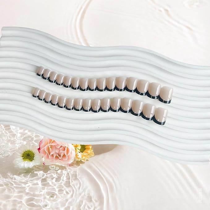 30Pcs Black French Tip Press on Nails Short Square Nails Press ons, Short Fake Nails Coffin Acrylic French Glue on Nail False for Women, Natural15 Sizes