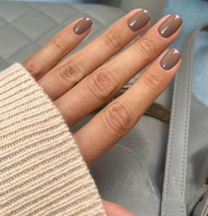 KQueenest Taupe Press on Nails Short Squoval Solid Color Glue on Nails Short Fit & Natural Small Gel Fake Nails Press on Reusable Acrylic Nails Set in 24 Pcs