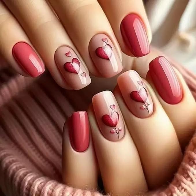 Red Press on Nails Short Square Fake Nails Heart Acrylic Nails False Nails Clossy Stick on Nails Cute Artificial Nails for Women Girls Manicure 24Pcs