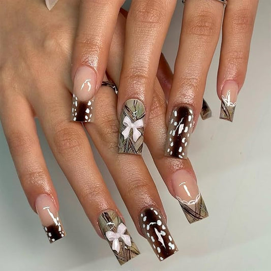 Fawn Print Press on Nails Brown Medium Square Fake Nails Straw Stripe French Tip Design Full Cover Glossy Glue on Nails for Women 24PCS