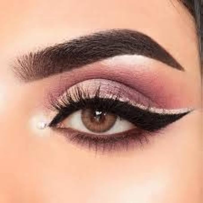 18F TALKIN’ FLIRTY ARTISTRY PALETTE