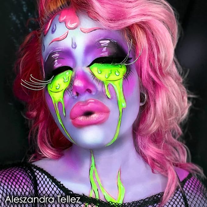 Mehron Makeup Paradise Makeup AQ Pro Size | Stage & Screen Performance, Face & Body Painting, Beauty, Cosplay, and Halloween | Water Activated Face Paint, Body Paint 1.4 oz (40 g) - Purple