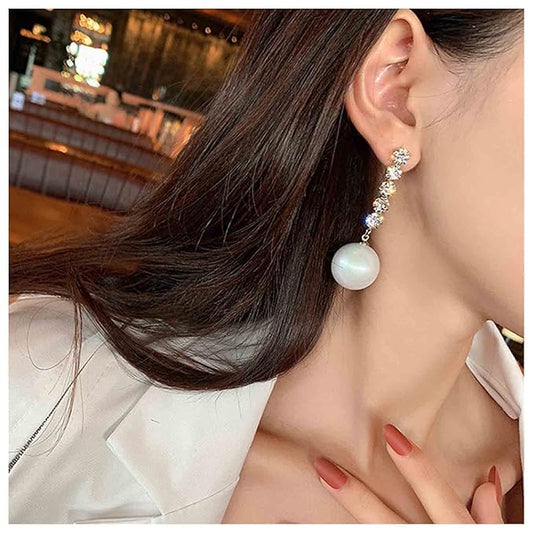 Vintage Pearl Drop Earring Gold Rhinestone