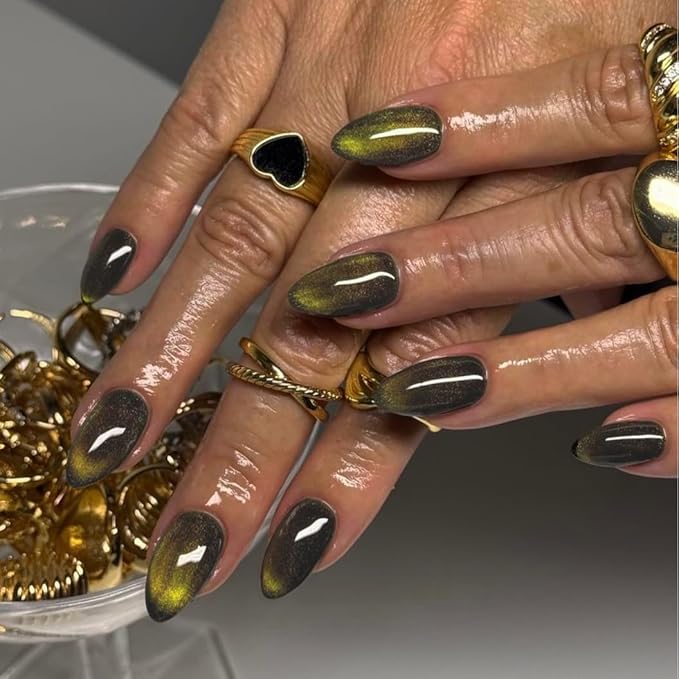 KQueenest Press On Nails Short - Gold to Black Press On Nails Almond Shape, Glitter Cat Eye Fake Nails with Nail Glue, Reusable Cute Dark Gel Glue On Nails with Color-Shifting Glow, 30 Pcs