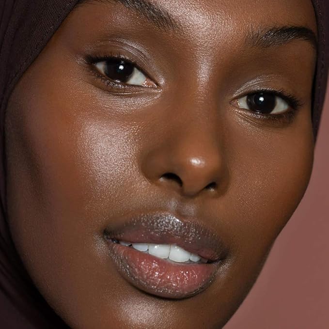 ILIA - Super Serum Skin Tint SPF 40 | Non-Comedogenic, Vegan, Lightweight to Help Against Blue Light, + Pollution while Hydrating, Smoothing, + Refining (Jardin ST16.5, 1 fl oz | 30 ml)