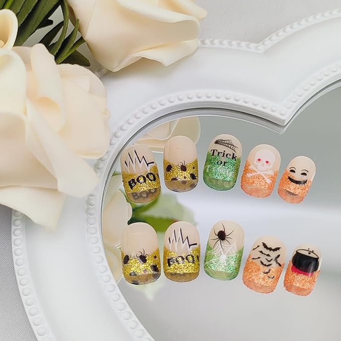 24Pcs Halloween Press on Nails Short Square Fake Nails with Skull Bat BOO Design Orange Green Glitter French Tip False Nail Glossy Spider Web Acrylic Nail Halloween Full Cover Glue on Nails for Women