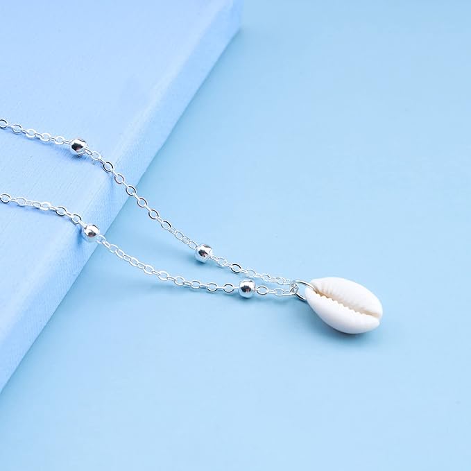 Bohemia Sea Shell Choker Necklace Natural Shell Pendant Necklace Minimalist Cowrie Necklace Silver Satellite Chain Necklace Jewelry for Women and Girls