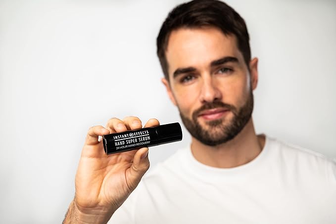 Super Hand Serum - Reduces Fine Lines - Improves Brightness While Evening Skin Tone And Dramatically Improves Luminosity - 24 Hour Hydration - 30 ML