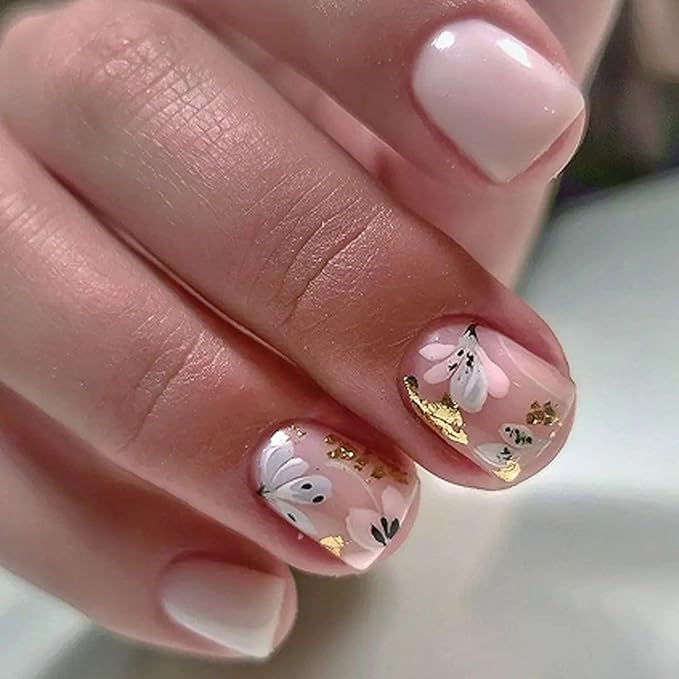Flowers Press on Nails Square Short Fake Nails with Designs Gold False Nails Nude Glossy Full Cover Acrylic Nails Spring Glue on Nail Cute Artificial Stick on Nail for Women Manicure DIY