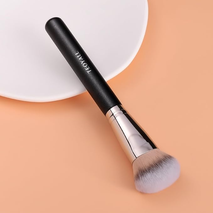 TEOYALL Domed Foundation Brush, Soft Dense Synthetic Bristles Blending Brush for Liquid Cream Foundation Bronzer Contour