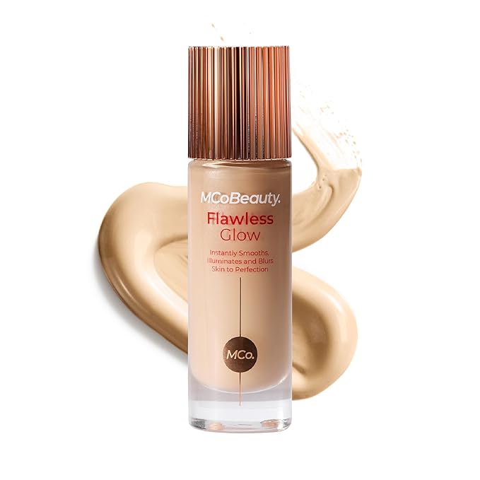 MCoBeauty - Flawless Glow Luminous Skin Filter - 2 Fair Shade - 4-in-1 Multi-Use Formula that Contains Squalane - Includes Doe Foot Applicator - Liquid Illuminator
