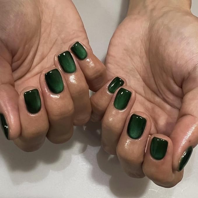 KQueenest Ombre French Press on Nails Short Square, Dark Green Black Fake Nails Short Coffin, Gradient Color Acrylic Nails Press Ons, Soft Gel Glue on Nails for Women Christmas in 30 Pcs