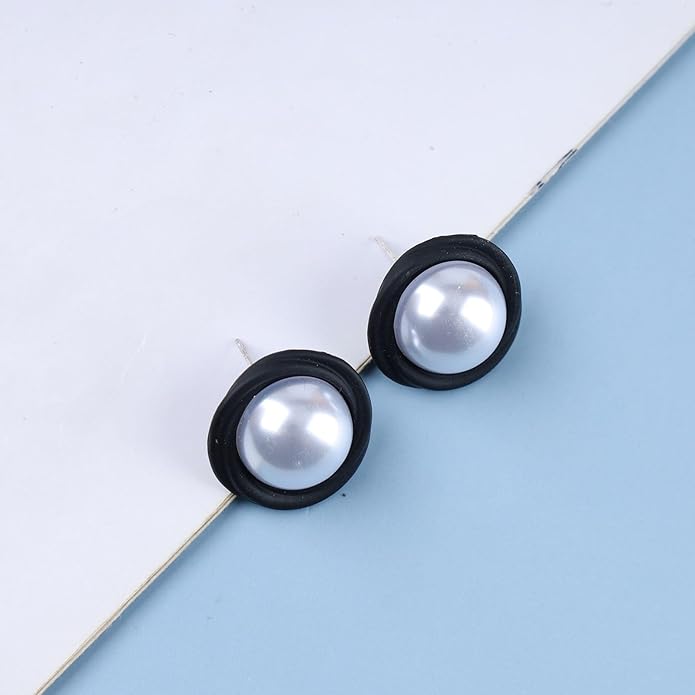 Vintage Mermaid Pearl Stud Earrings Half Pearl Earrings Black Enamel Circle Earrings Mermaid Stud Earrings Jewelry for Women and Girls