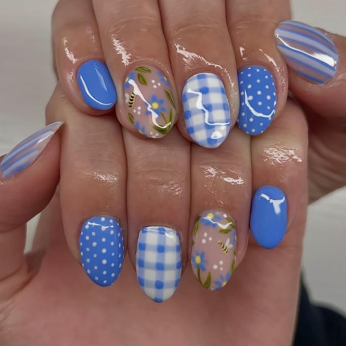 24Pcs Blue Press on Nails Short Almond Fake Nails with Designs Reusable Summer Flower Acrylic Nails Cute Bee Glue on Nails Blue And White Plaid False Nails Solid Color Stick on Nails for Women