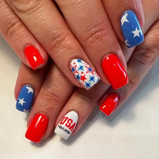 24Pcs Independence Day Press on Nails Medium Square Fake Nails 4th of July Glue on Nails American Design Patriotic False Nails Star Acrylic Nails Independence Day Artificial Stick on Nails for Women