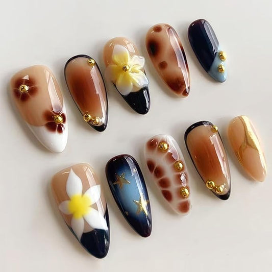 Fall Press on Nails Short Almond French Tip Fake Nails with 3D Flowers Design Glossy Brown Gradient Acrylic False Nails Gold Beads Stick on Fingernails Star Glue on Nail for Women 24Pcs