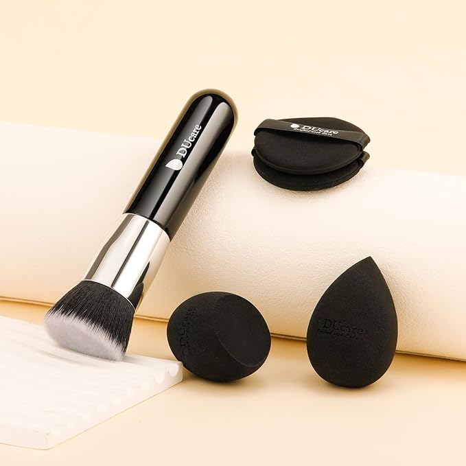 DUcare Christmas Sponges with Foundation Brush Makeup Puff Blending Foundation Sponge for Liquid BB Cream Mineral Powder Buffing Stippling