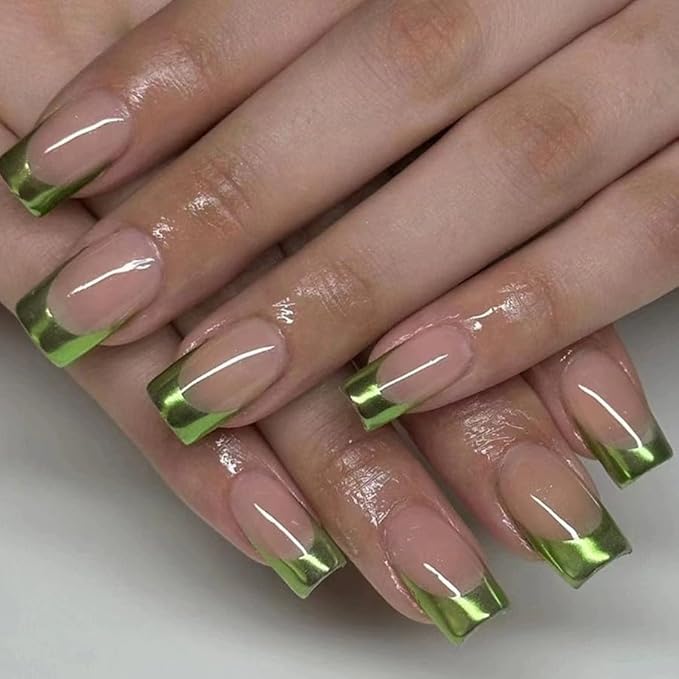 French Tip Press on Nails Medium Square Fake Nails Green Acrylic Nails St. Patrick’s False Nails Glossy Glue on Nails Stick on Nails Spring Artificial Nails for Women Girls Manicure 24Pcs