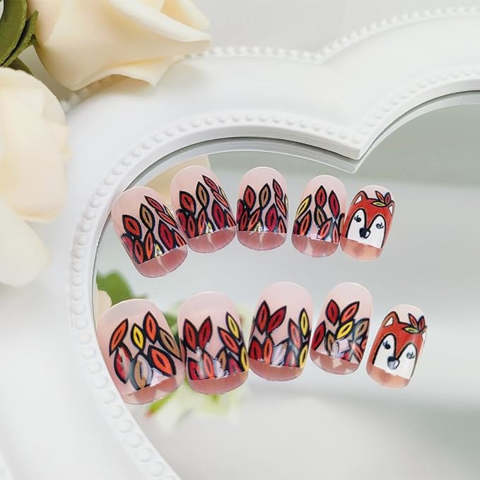 Fall Press on Nails Short Square Fake Nails with Fallen Leaf Designs Nude Acrylic Glue on Nail Cute Squirrel Stick on Nails Glossy Reusable Thanksgiving False Nail for Women Autumn Manicure 24pcs