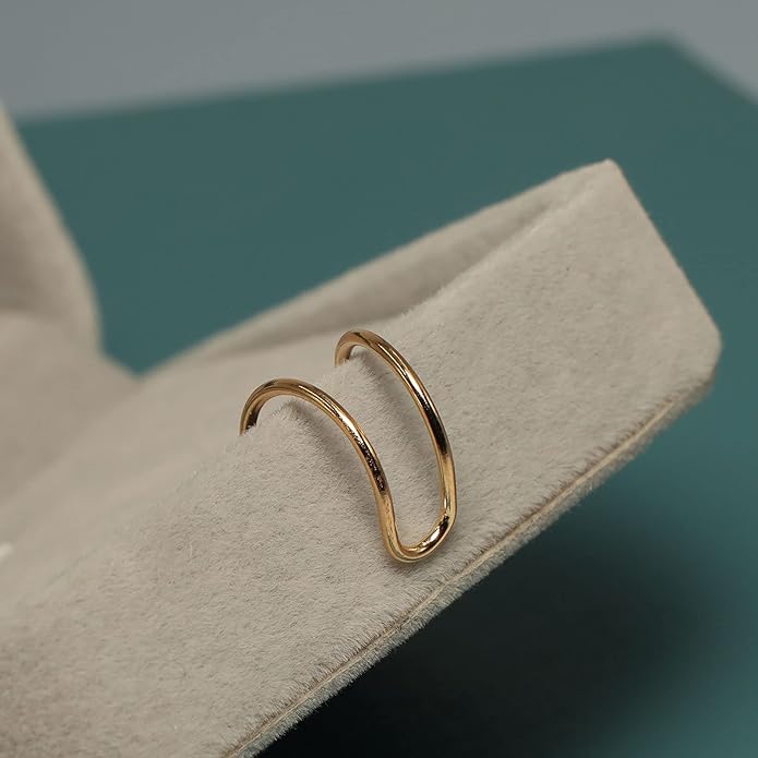 Cute Non-pierced Earrings Ear Cuff Ear Clip Minimalist Unilateral Earrings Cartilage Unique Ear Crawler Ear Climber Fashion Gold Ear Jewelry for Women