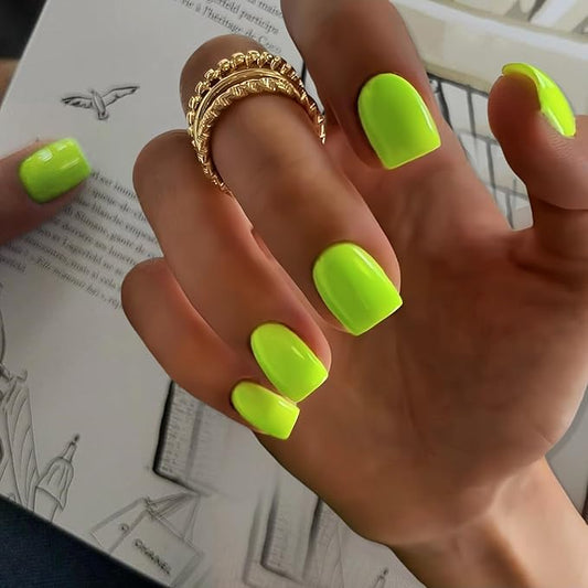 KQueenest Neon Green Press on Nails Short Square, Acrylic Fake Nails Short Coffin, Vibrant Solid Color Natural Small Stick on Nails for Women Daily Spring Summer Wear