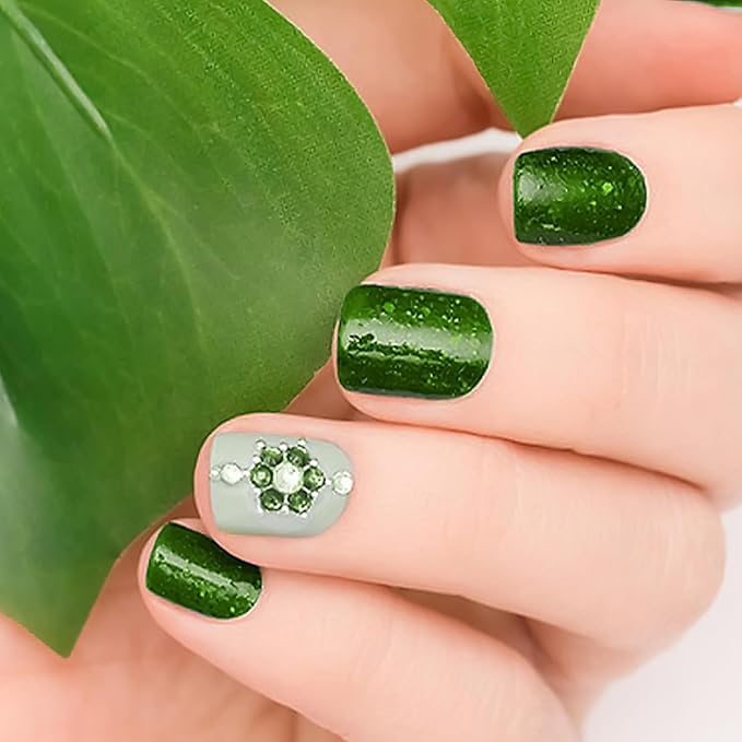 975Pcs Face Gems Hair Gems, Self-Adhesive Face Jewels Eye Jewels Rhinestones 3/4/5/6 mm DIY Face Gems Stick on, Hair Body Rhinestones Gems Crystals Pearls for Face Makeup, Crafts (gem_LightGreen)