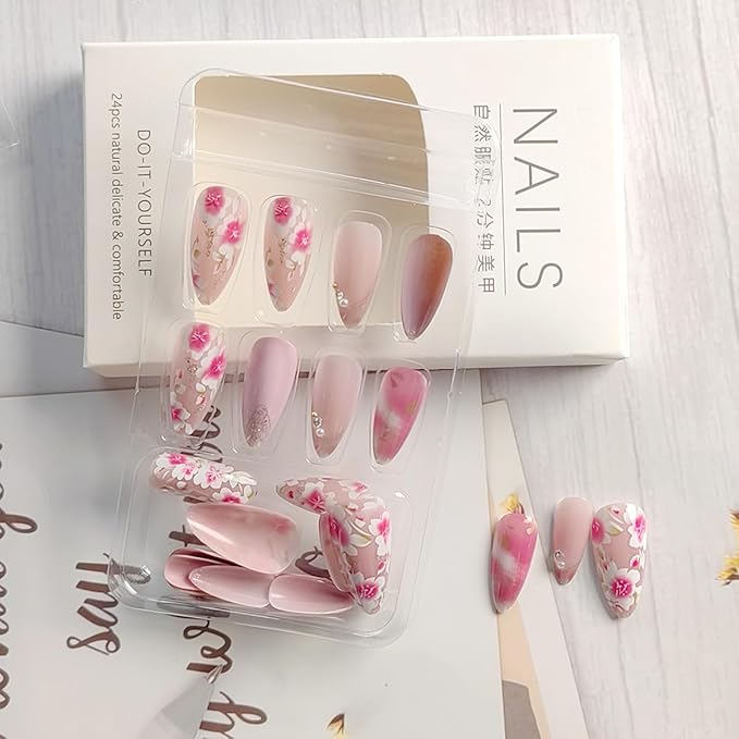 24Pcs Flower Press on Nails Medium Almond Fake Nails Peach Blossom Press ons 3D Rhinestones Pearl Design Luxury Pink Glue on Nails Spring Artificial Stick on Nails Cute Acrylic False Nails Decoration