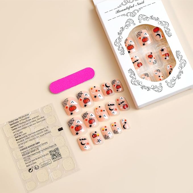 24Pcs Halloween Press on Nails Short Fake Nails Nude Pink Square Acrylic Nails Cute Ghost Full Cover Stick on Nails with Pumpkin Spider Web Bat Design Glue on Nails Art Decorations for Women Girls