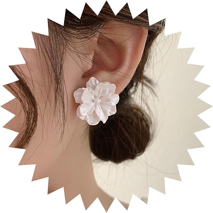 Unique Large White Flower Earrings Studs Vintage Acrylic Floral Petal Earrings Statement French Camellia Flower Earrings Studs Bridal Wedding Prom Earrings Jewelry for Women