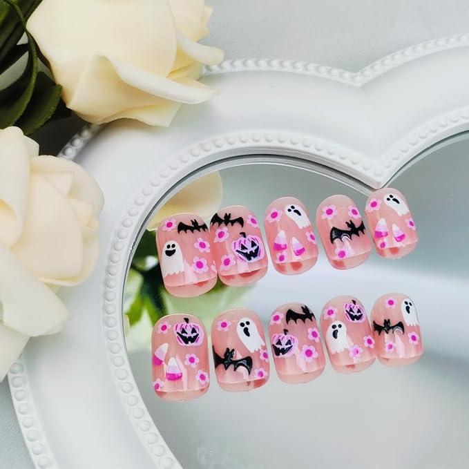 24Pcs Halloween Press on Nails Short Square Fake Nail with Pumpkin Flower Designs Pink Full Cover Glossy Glue on Nails Black Bat False Nail Cute Ghost Stick on Nails for Women Halloween Nail Decor