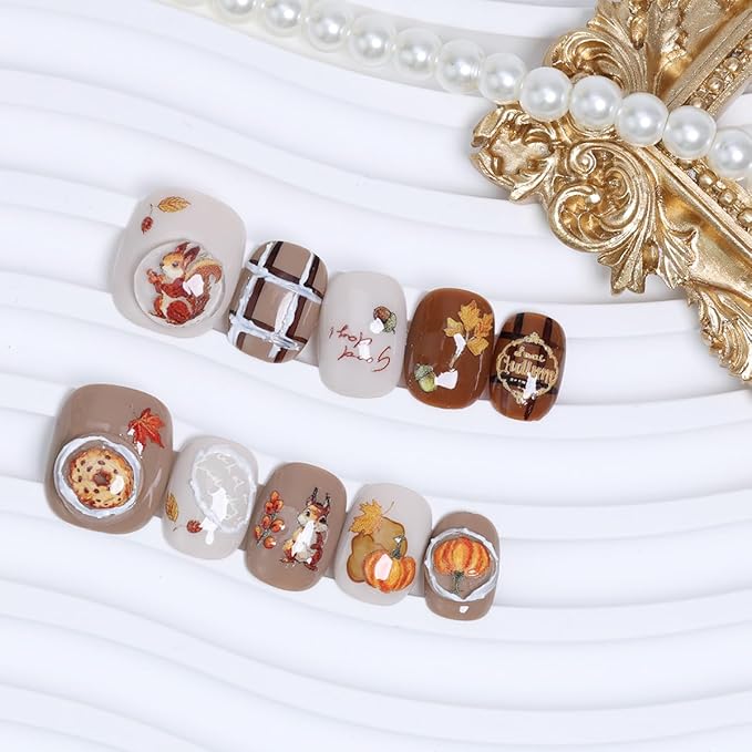 10Pcs Thanksgiving Press on Nails Petite Short Maple Leaf Fake Nails 3D Cute Squirrel with Pumpkin Design Fall Glue on Nail Full Cover Artificial Autumn False Nails for Women Holiday Acrylic Manicure