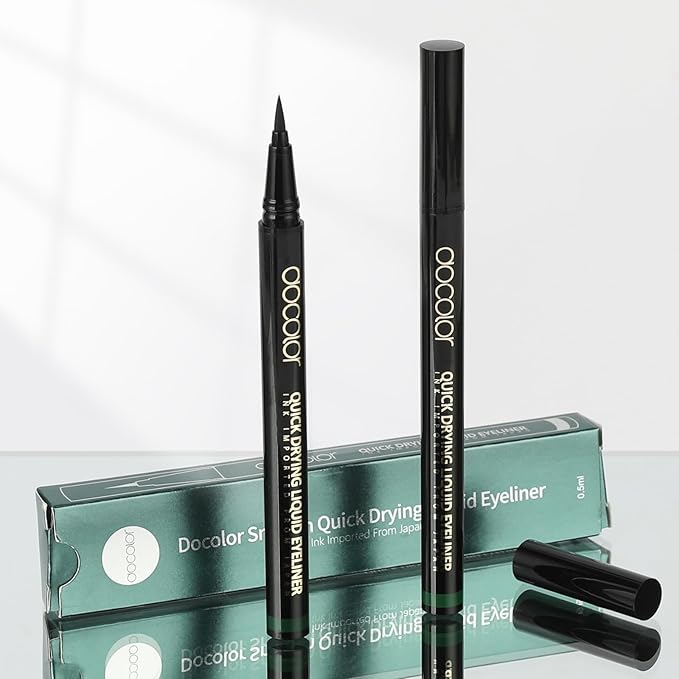 docolor Waterproof Eyeliner Pen Super Slim Liquid Eyeliner Eye Liner Gel (Green)