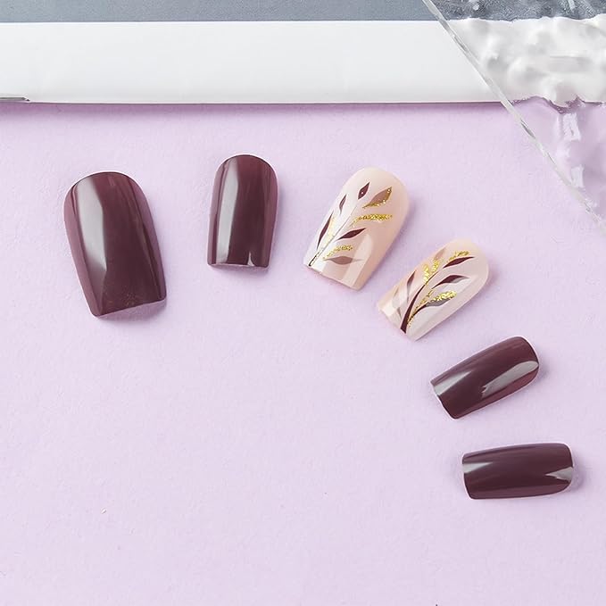 Fall Leaves Stick on Fingernails 24Pcs Glossy Gold Glitter Acrylic Fake Nail Maple Leaf Press on Nails Thanksgiving Medium Square False Nails Autumn Gel Glue on Nail for Coquette Women Girls