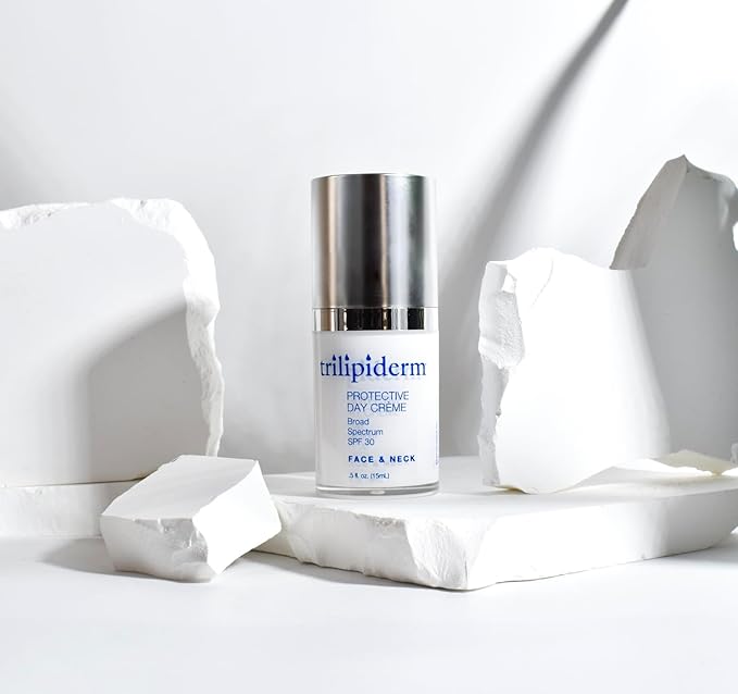 Trilipiderm Day Crème Mini .5oz, Broad Spectrum SPF 30 Protection and Anti-Aging Hyaluronic Acid On the Go All day, Travel Size