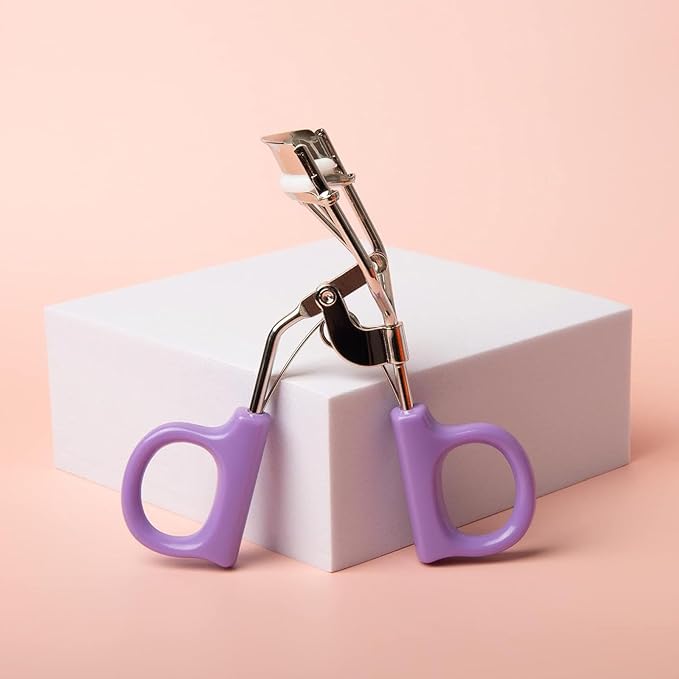 Eyelash Curler, Professional Eyelash Curler, Wide Fit Comfortable Curved Design with Non-Slip Grip, Clump-Free Lift, All The Way Up Lash Curler, Achieve Perfect Curls in 5 Seconds (Purple)